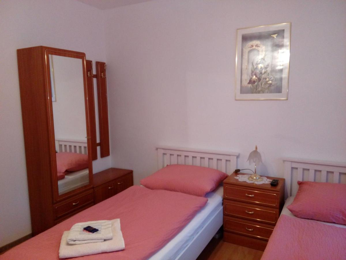 Pension Am Rosental Merseburgo Exterior foto