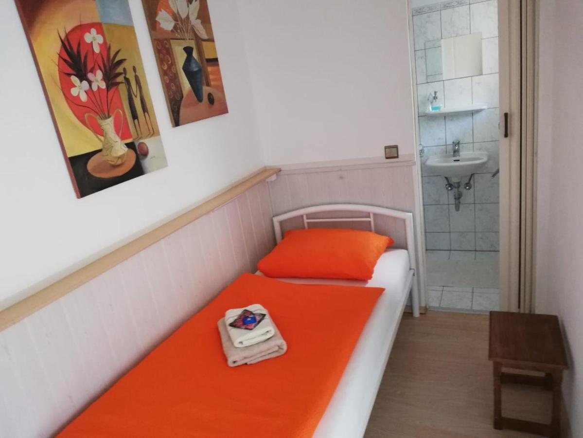 Pension Am Rosental Merseburgo Exterior foto